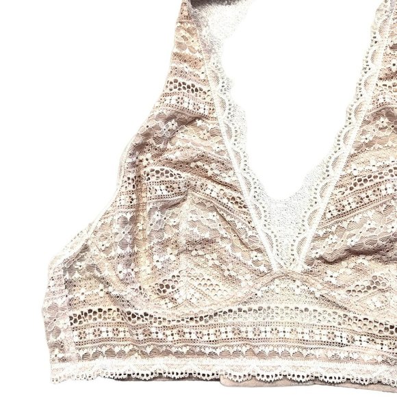 VICTORIA’S SECRET BLUSH PINK LACE BRALETTE SIZE LARGE - Picture 2 of 10